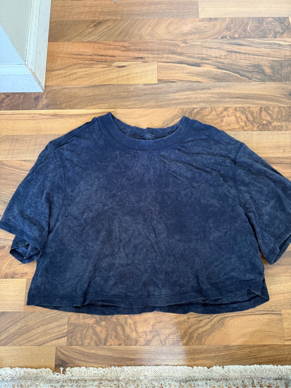 lululemon athletica Navy Short Sleeve Cropped Tee